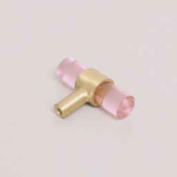 Melody Maison Gold & Pink Acrylic T-Bar Shaped Drawer Handle in Baby Pink - thumbnail 6