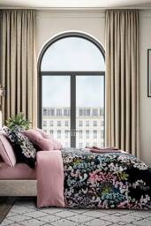 Ted Baker 'Wisteria' Cotton Sateen Duvet Cover Set in Navy - Size: Super King - thumbnail 2