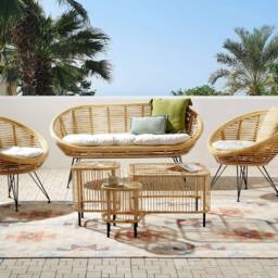 Wyld and Coco Rattan 4-Seater Sofa Set with Beige Cushions and Coffee Table in Natural