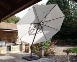Royalcraft 3.5m LED Cantilever - Metal Pole, 56 LED strip lights in Ivory - thumbnail 2