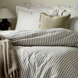 Yard Hebden Striped 100% Cotton Duvet Cover Set in Brown - Size: Double - thumbnail 2