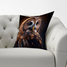 Warren Reed - Designer Tawny Owl Face Splashart Dark Background Cushions in Brown - Size: 60 cm x 60 cm - thumbnail 2