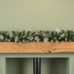 Samuel Alexander 270cm x 25cm Frosted Glacier Christmas Garland with Pine Cones in Green - Size: 270 cm x 25 cm - thumbnail 6