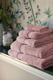 CHRISTY 'Renaissance' Luxury 675GSM Egyptian Cotton Towels in Pale Pink - thumbnail 2