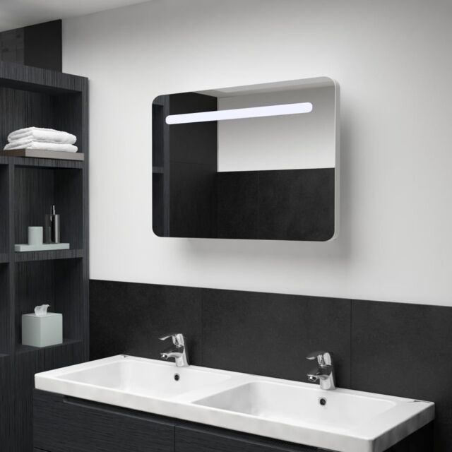 Berkfield Home LED Bathroom Mirror Cabinet 80x9.5x55 cm in White - image 1