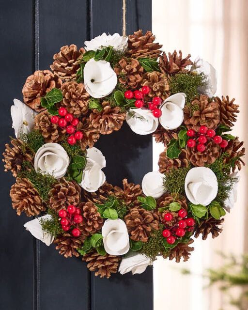 Dibor White Berries & Roses Xmas Decor Front Door Christmas Wreath 36cm - image 1