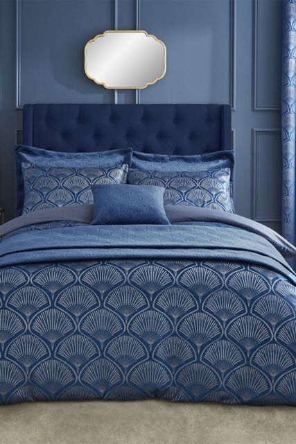 Catherine Lansfield 'Art Deco Pearl' Duvet Set in Navy - Size: Double - image 1