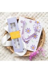 KDMD Set of 3 Purple Daisy Taper Candles in White - thumbnail 6