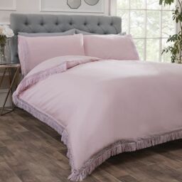 Rapport Home Tia Trellis Tasseled Duvet Cover Set with Pillowcase in Dusty Pink - Size: Double - thumbnail 1