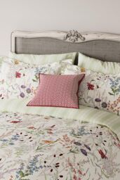 V & A 'Blythe Meadow' Cotton Percale Duvet Cover Set - Size: Single - thumbnail 2