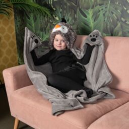 Noxxiez Penguin Hooded Animal Blanket in Grey - thumbnail 3