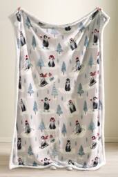 Catherine Lansfield 'Christmas Sherpa Penguins' Cosy Blanket Throw in Natural - Size: 130 cm x 170 cm - thumbnail 2