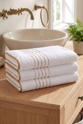 Living and Home 3-Pack Soft Bath Towels with Gold Lines in White
