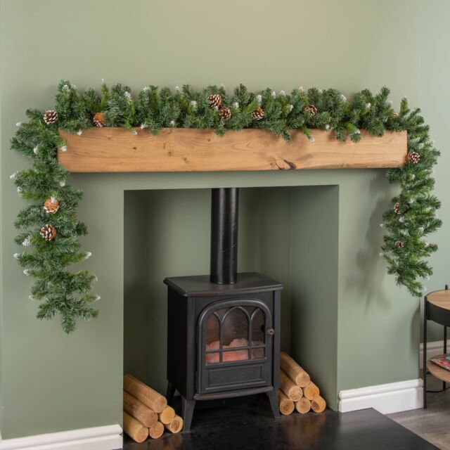 Samuel Alexander 270cm (9ft) x 25cm Snow Tipped King Fir Christmas Garland with Pine Cones in Green - Size: 270 cm (9ft) x 25 cm - image 1