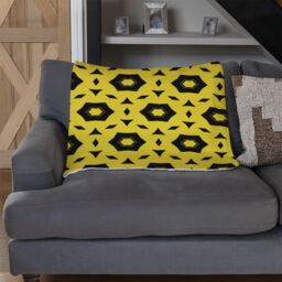 Benjamin Tate Design Yellow & Black Geometric Pattern Blanket in Natural - Size: 120 cm x 150 cm - thumbnail 2