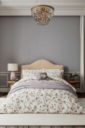 V & A 'Kilburn Floral' Cotton Cushion - Size: 45 cm x 45 cm - thumbnail 4
