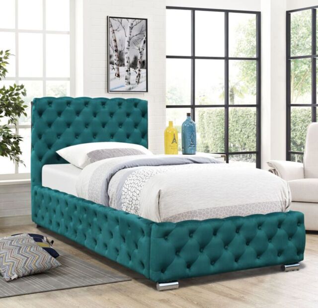 Comfy Living Ltd Tufted Fabric Bed Frame in Green - Size: Double - image 1