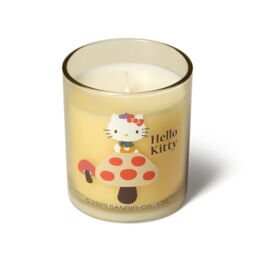 Hello Kitty Vanilla Crème Brulee Scented Candle - Seasons Collection, 3D Lid, Jar in Brown - Size: Medium - thumbnail 6