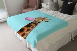 Benjamin Tate Design bubble gum on color background Designer Blanket in Natural - Size: 120 cm x 150 cm - thumbnail 4