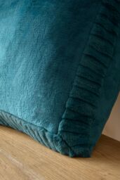 Catherine Lansfield 'Velvet & Faux Fur' 55x55cm Cushion in Teal - Size: 55 cm x 55 cm - thumbnail 2