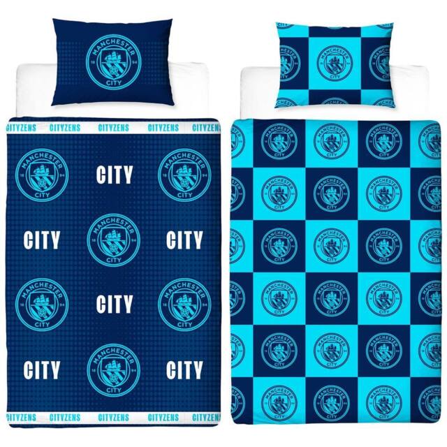 Manchester City FC Crest Reversible Duvet Set in Mid Navy - Size: Double - image 1