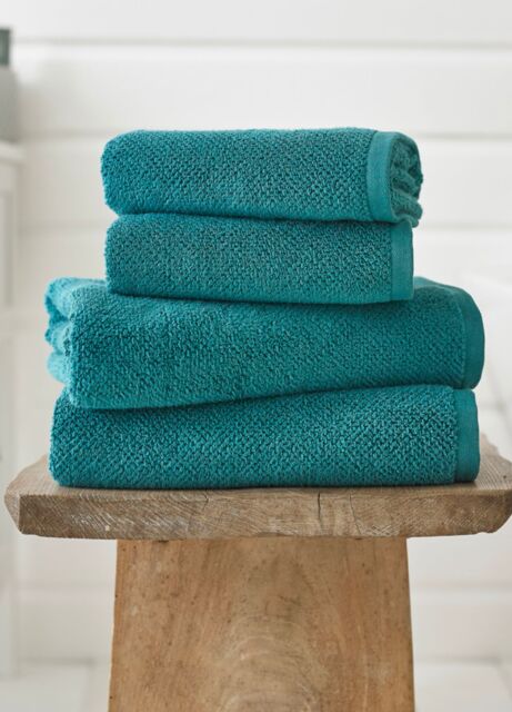 Deyongs Romeo Luxury Textured Quik Dri 100% Cotton Towels in Turquoise - Size: Bath Sheet - image 1