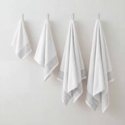 Bedable Plush Zero-Twist Cotton Towel - Face Towel - Hand Towel - Bath Towel -Bath Sheet in White - thumbnail 2