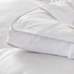 Snug City Duck Feather & Down Luxury Mattress Enhancer Bed Topper in White - Size: Small Double - thumbnail 4