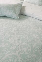 Samantha Faiers Home 'Ophelia' Duck Egg Floral Reversible Polycotton Duvet Cover Set in Duck Egg Blue - Size: King - thumbnail 3
