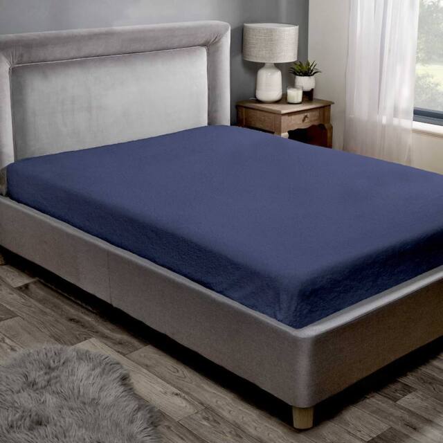 Rapport Home Teddy Fleece Plain Fitted Bed Sheets in Navy - Size: Double - image 1