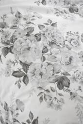 Catherine Lansfield 'Elinda Floral' Reversible Duvet Cover Set in White - Size: Double - thumbnail 5