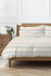 Copenhagen Home 'Painterly Striped Polycotton Duvet Cover Set in Coral - Size: Double - thumbnail 1