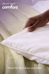 Slumberdown Anti Allergy 10.5 Tog All Year Round Duvet in White - Size: King - thumbnail 4