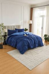Dyzi 10.5 Tog Supersoft Microfibre Duvet - Coverless or Covered Set in Navy - Size: Single - thumbnail 2