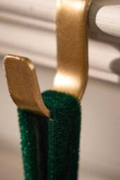 Dibor Set of 2 Marble & Gold Reindeer Christmas Stocking Holder - Size: 2 Pack - thumbnail 5