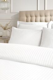Catherine Lansfield 'Satin Stripe' 300 Thread Count Duvet Set in White - Size: Single - thumbnail 3