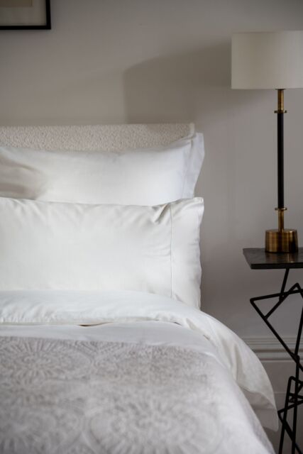 Soak&Sleep White 400TC Egyptian Cotton 30cm Fitted Sheet - Size: Single Fitted - image 1