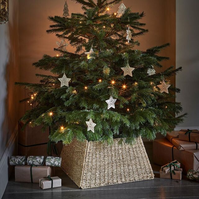 Ivyline Seagrass Foldable Square Tree Skirt H26cm W60cm in Natural - image 1