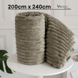 Velosso Super Soft Chunky Cord Blanket Throw in Beige - Size: 200 cm x 240 cm - thumbnail 2
