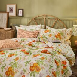Voyage Maison Peach Harvest Printed 100% Cotton Duvet Cover Set in Orange - Size: Super King - thumbnail 6