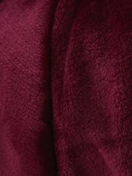 Catherine Lansfield 'Extra Large Raschel Velvet Touch' Blanket Throw in Red - Size: 200 cm x 240 cm - thumbnail 2