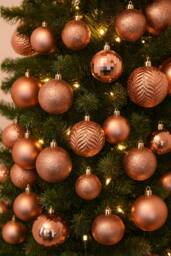 Neo Set of 36 Christmas Tree Ornaments Baubles Set in Natural - thumbnail 1