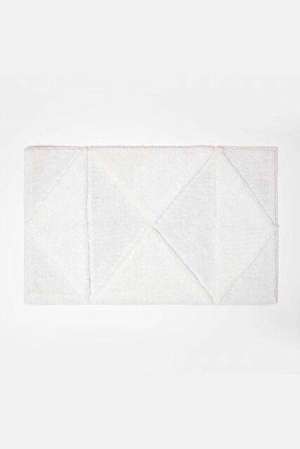 Homescapes 100% Cotton Bath Mat Tufted Geometric Design in White - image 1
