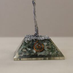 KDMD Gemstone Tree with Organite Base - 80 Stone - Moss Agate in Green - thumbnail 3