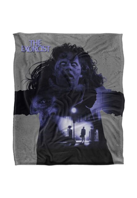 Warner Brothers The Exorcist Silky Touch Super Soft Throw Blanket 152x127cm in White - Size: 152x127 cm - image 1