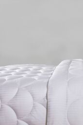 BHS 5 Star Hotel Collection 10.5 Tog Australian Wool Duvet in White - Size: Super King - thumbnail 3