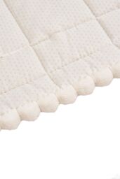 Living and Home Plush Quilted Non-slip Sofa Protector in White - Size: Extra Large - thumbnail 7