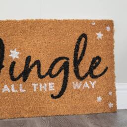 Samuel Alexander 60cm x 40cm Jingle All The Way Coir Doormat with PVC Backing in Brown - Size: 60 cm x 400 cm - thumbnail 5