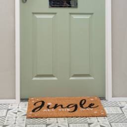 Samuel Alexander 60cm x 40cm Jingle All The Way Coir Doormat with PVC Backing in Brown - Size: 60 cm x 400 cm - thumbnail 3