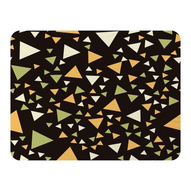 Benjamin Tate Design Yellow Green Triangles Blanket in Natural - Size: 120 cm x 150 cm - image 1